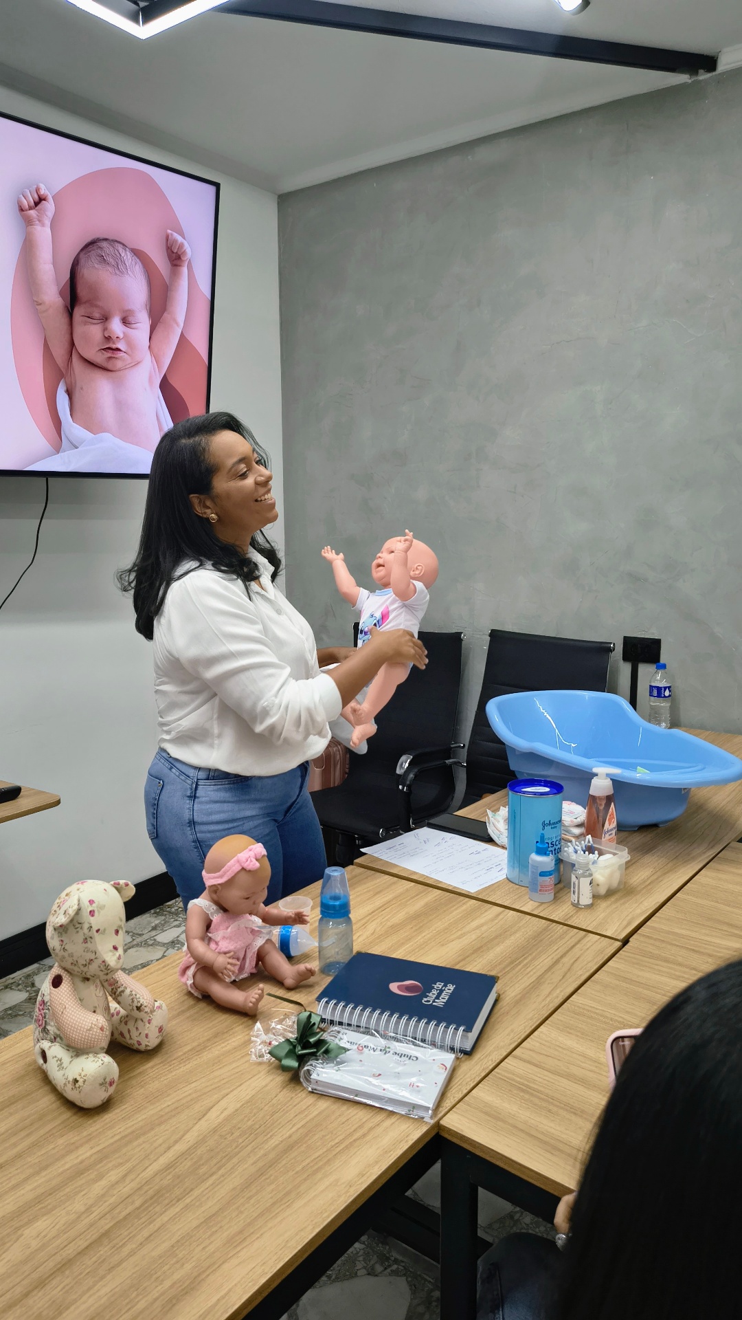 Aula presencial do curso de Babá Profissional do Clube da Mamãe — foto 3