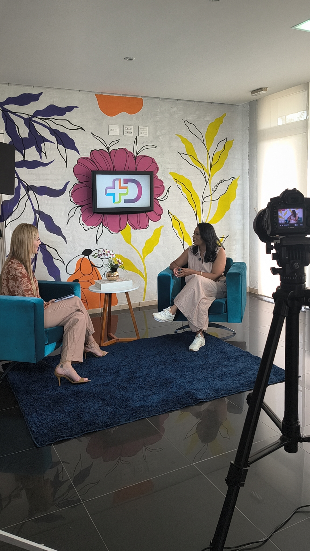 Fernanda Miranda em entrevista na TV Diário, afiliada Globo em Mogi das Cruzes — foto 2